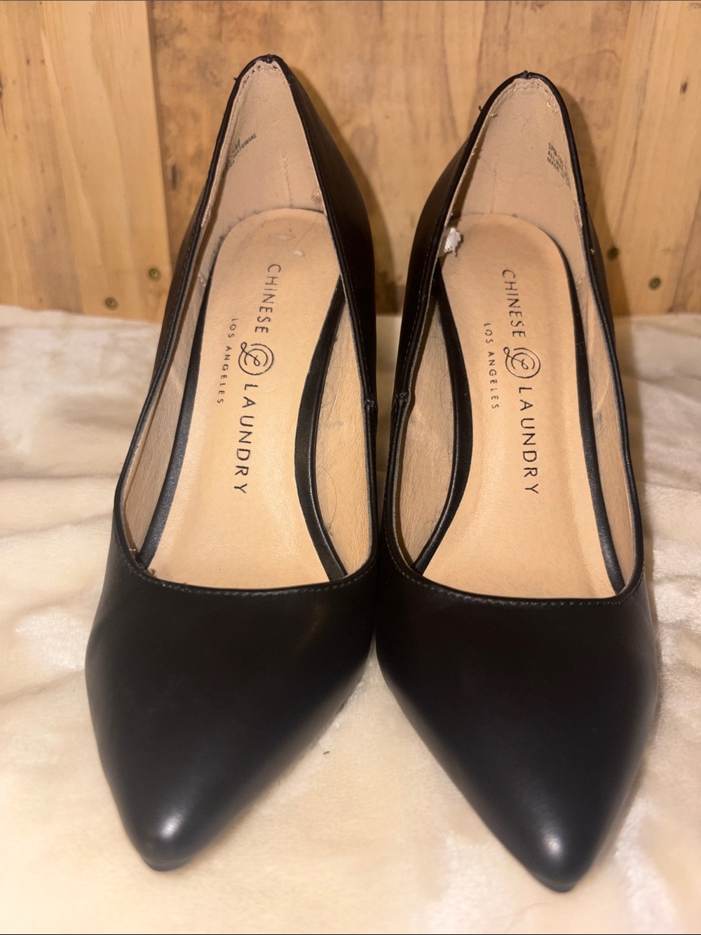#140 Chinese Laundry Black Pointed-Toe Pumps